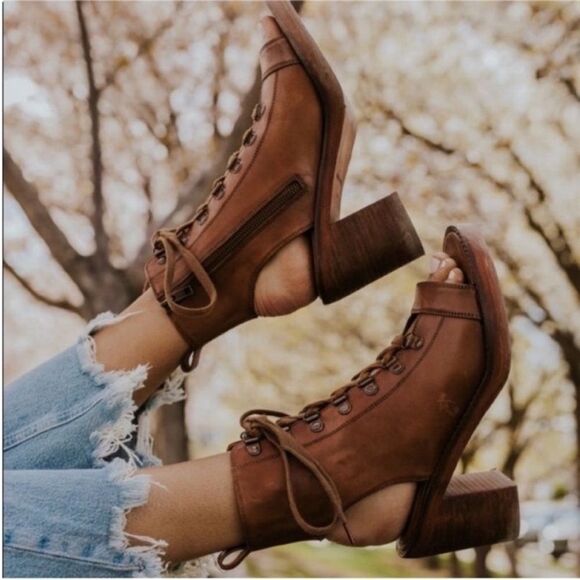 NWOB Free People City Of Lights Heels Size 9 - Picture 1 of 8